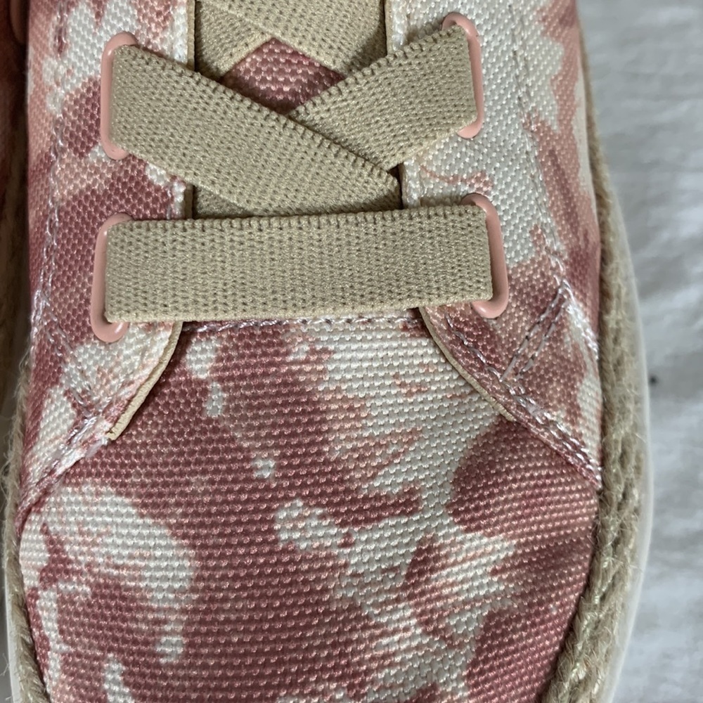 Spenco Orthopedic Comfort Tie Dye Sneakers, 5.5B - Picture 8 of 8